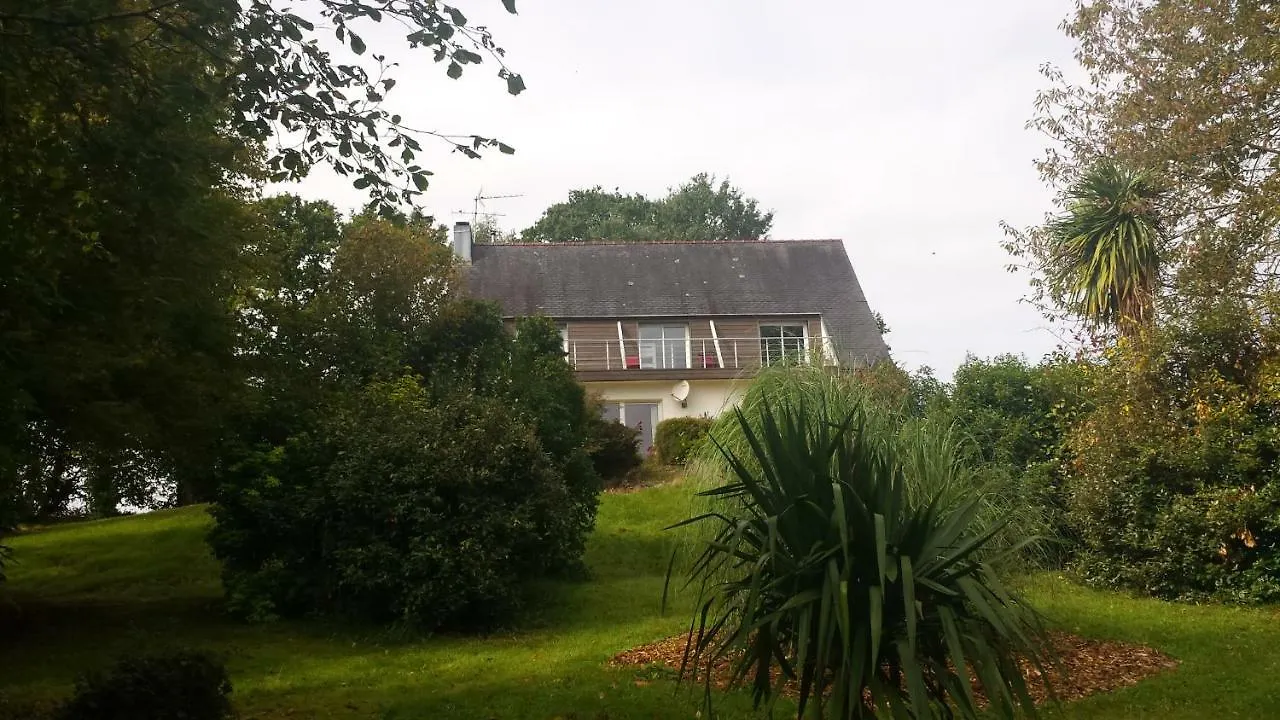 Holiday home Kerprimel Villa Saint-Thois